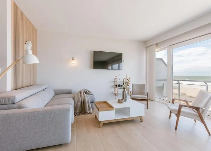Huswell - Bright Seaview Apartment In Oostende