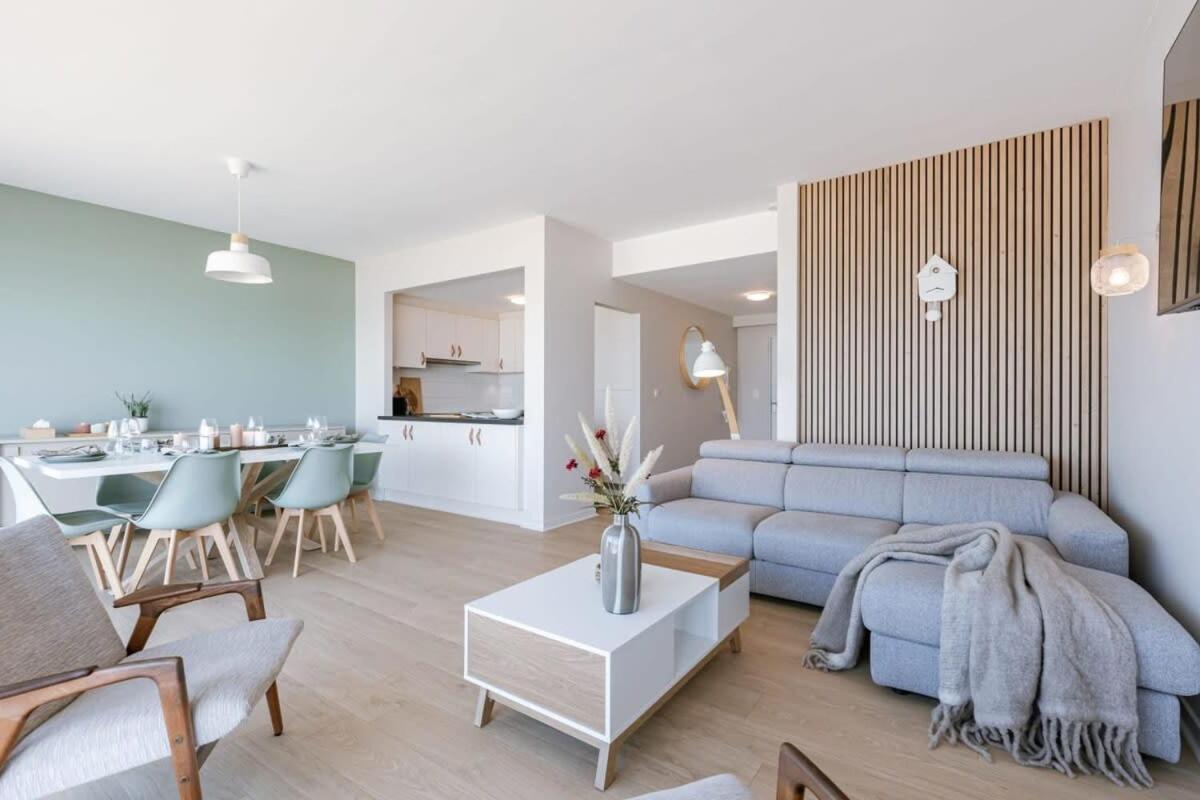 Huswell - Bright Seaview In Apartment Ostend